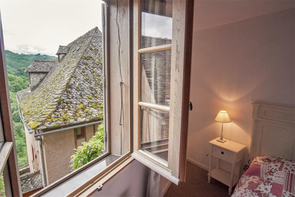 Le Compostelle De Conques